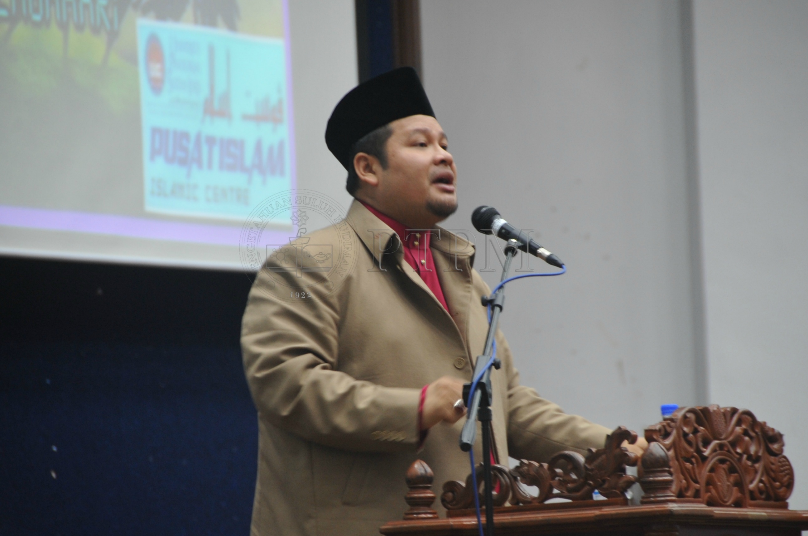 PRO 14 109 HIJRAHPRO 8580